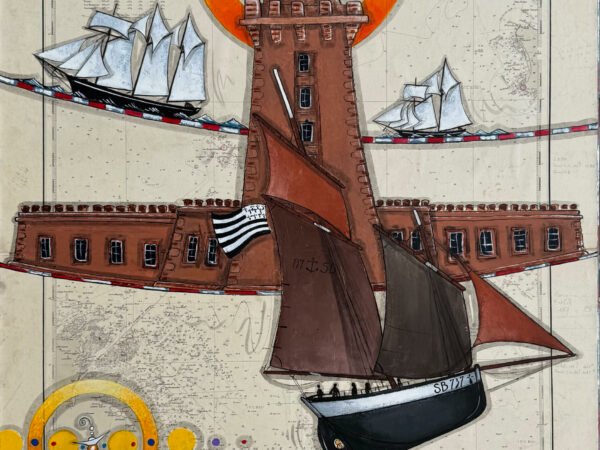 Le phare du Cap Fréhel et la Pauline voilier pilote