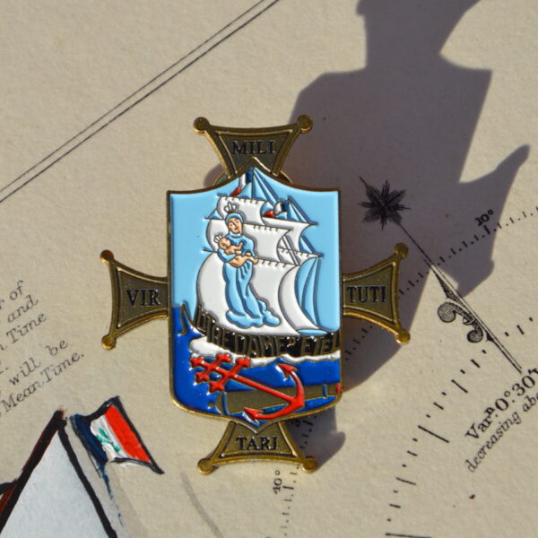 Insigne Notre Dame d'Etel